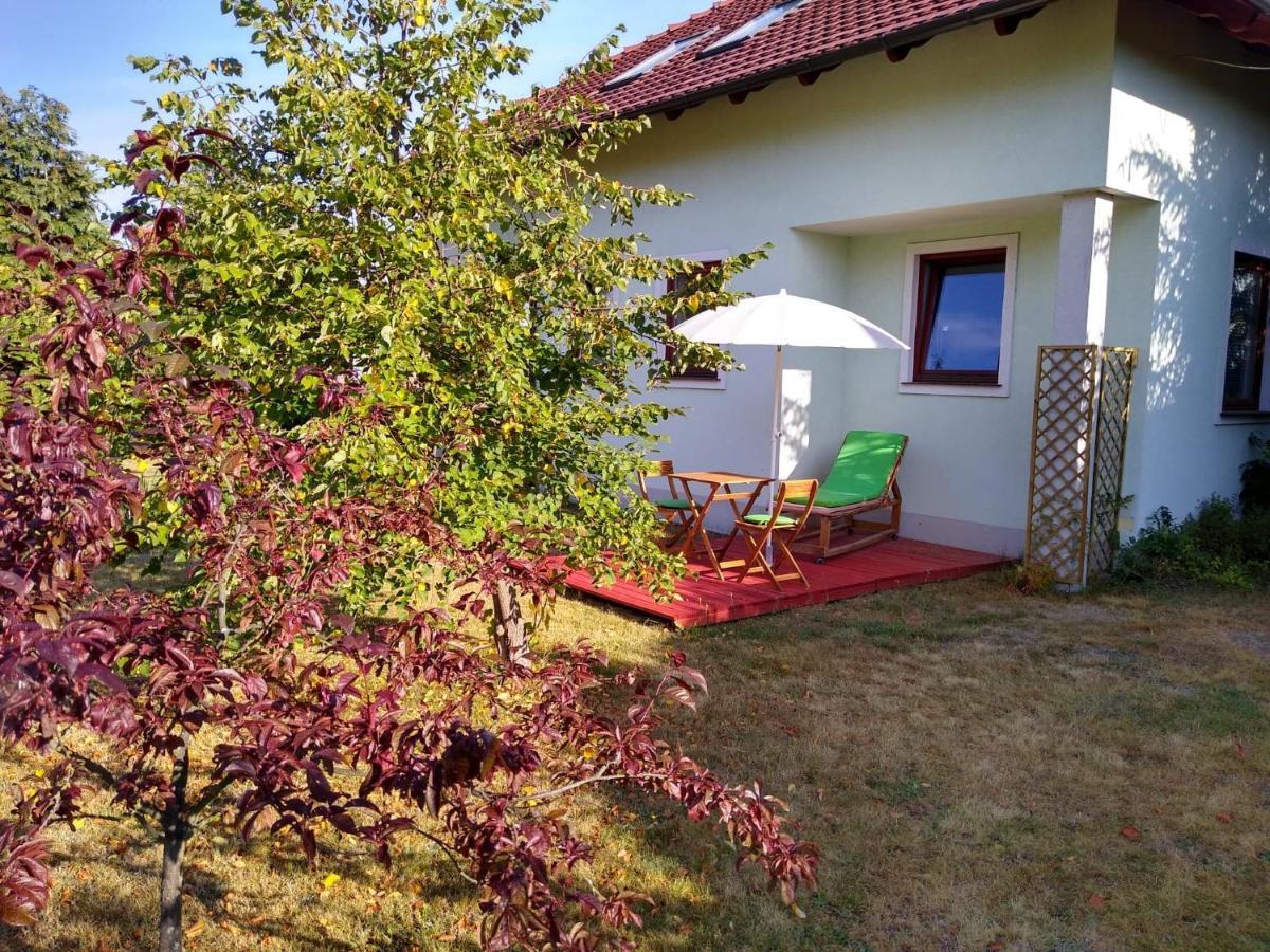 Apartamenty Zielona Gora Exterior photo